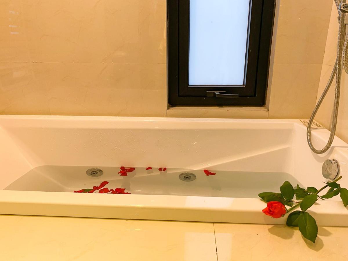 Ping Diamond Hotel Hanoi Buitenkant foto