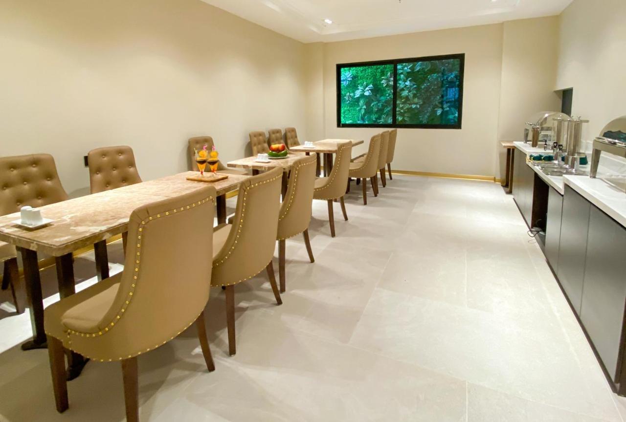 Ping Diamond Hotel Hanoi Buitenkant foto